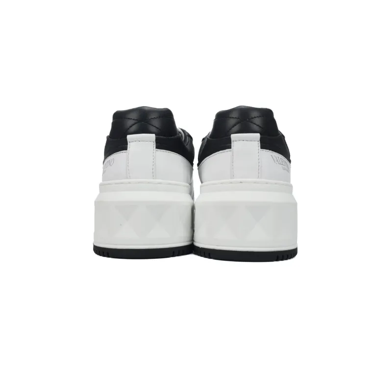 Valentino Garavani One Stud Low 'White Black'