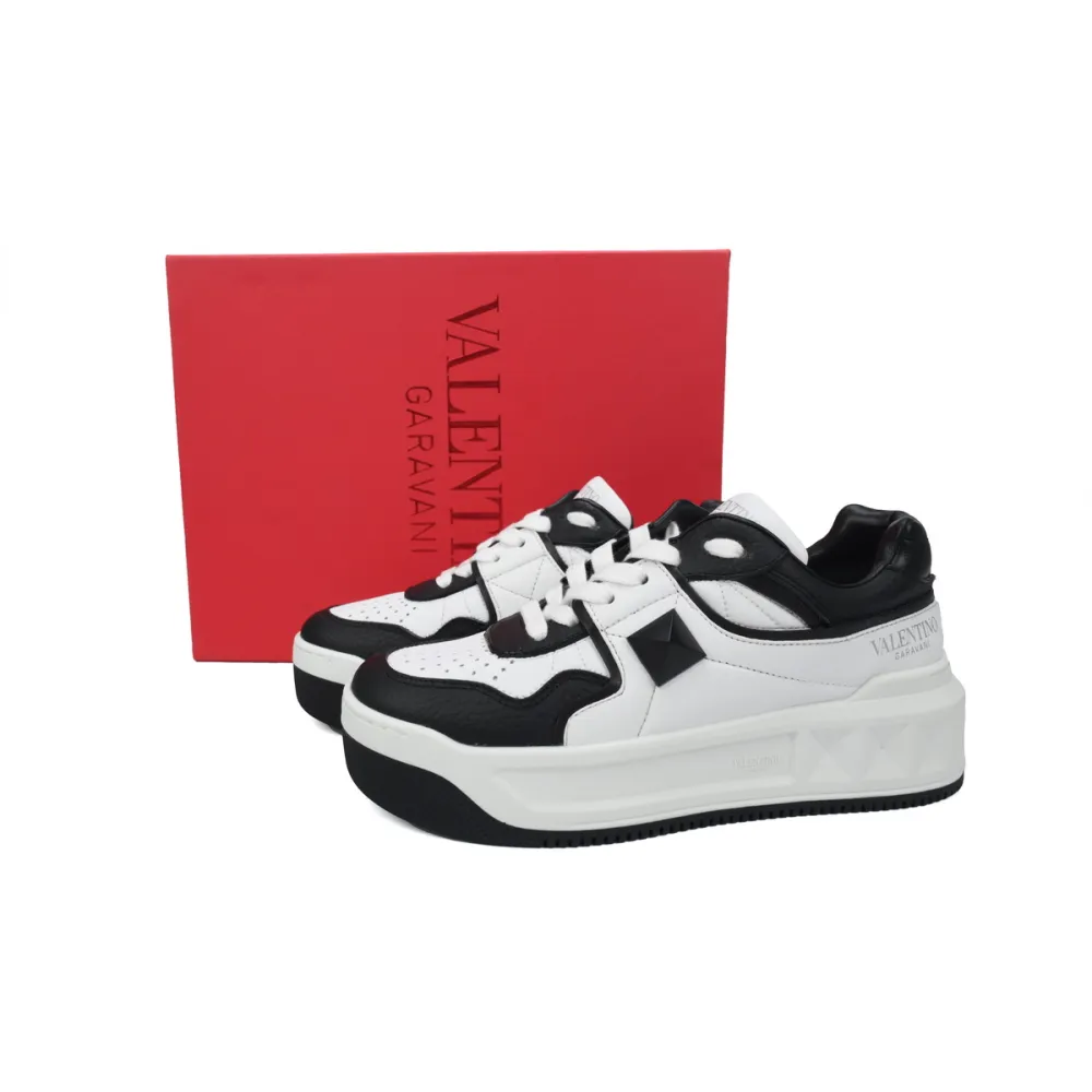 Valentino Garavani One Stud Low 