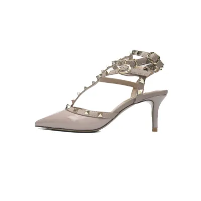 Valentino Garavani Rockstud Beige