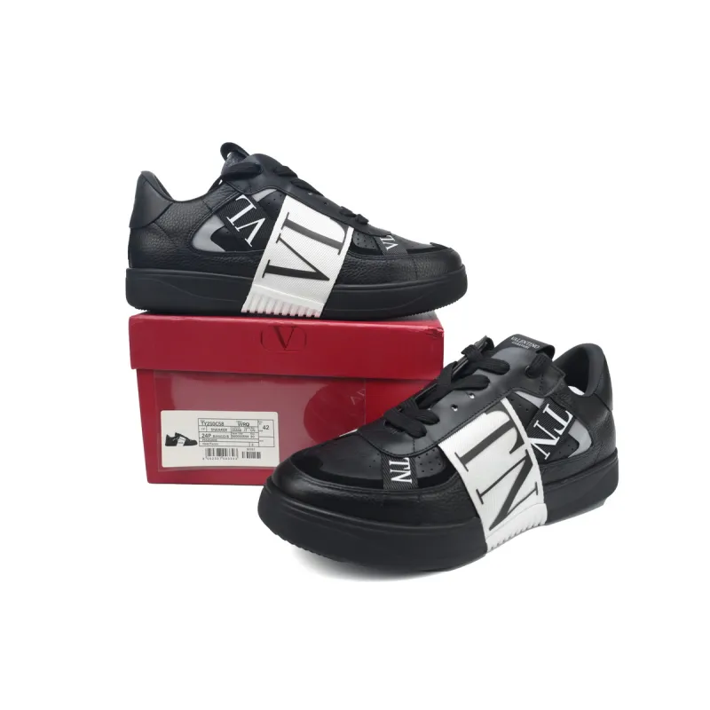 Valentino Garavani VL7N Low Sneakers Black