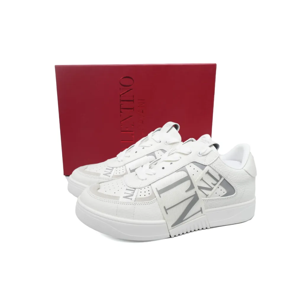 Valentino Garavani VL7N Low Sneakers Silver