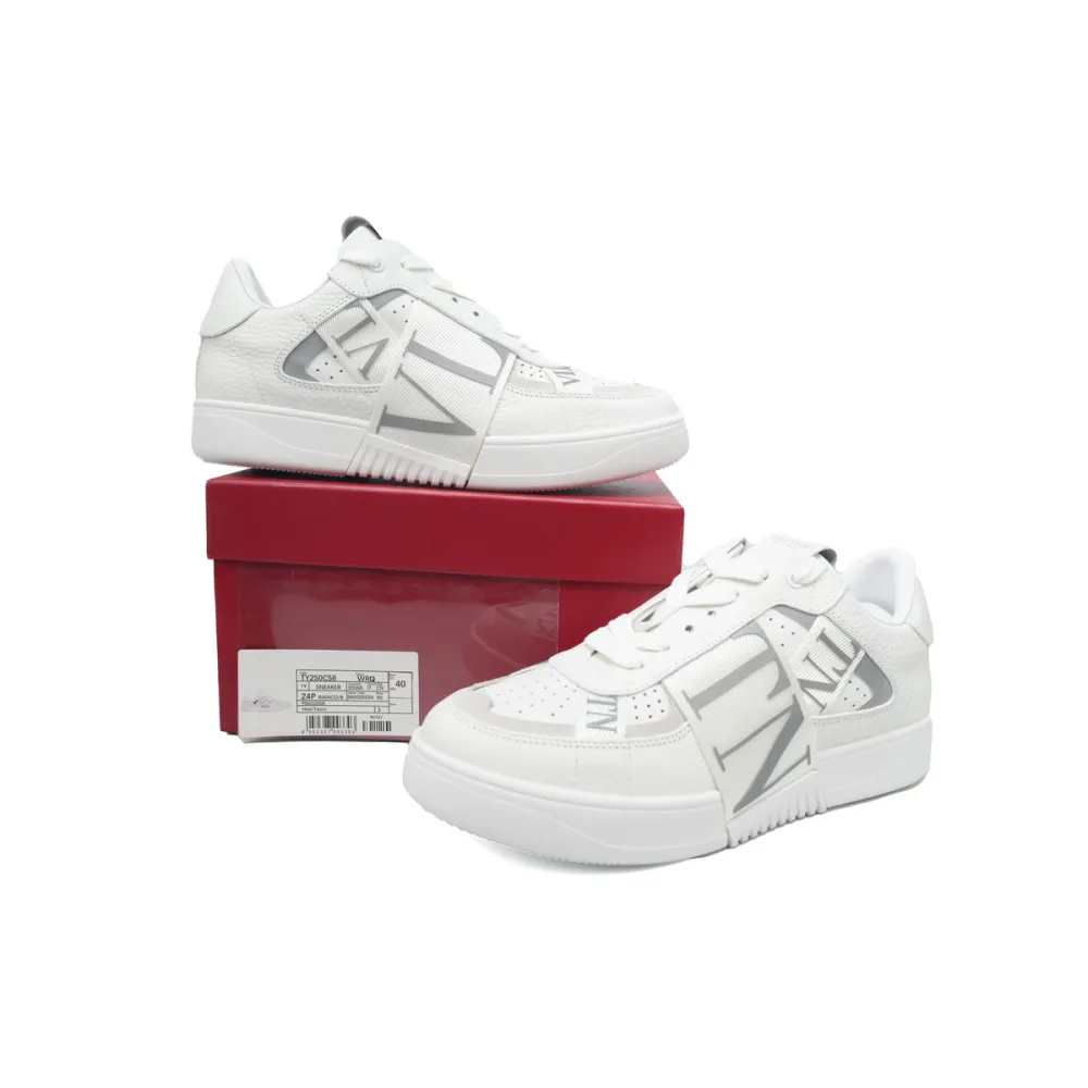 Valentino Garavani VL7N Low Sneakers Silver