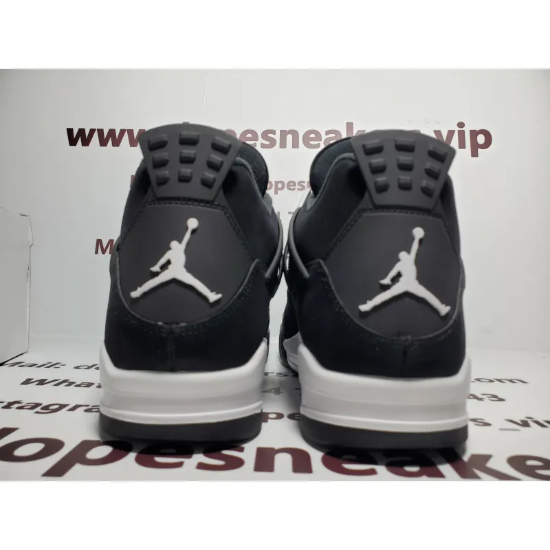 Air Jordan 4 Retro White Thunder FQ8138-001
