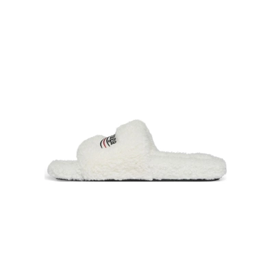 Balenciaga Furry Slide White 654261W2DO19906 01