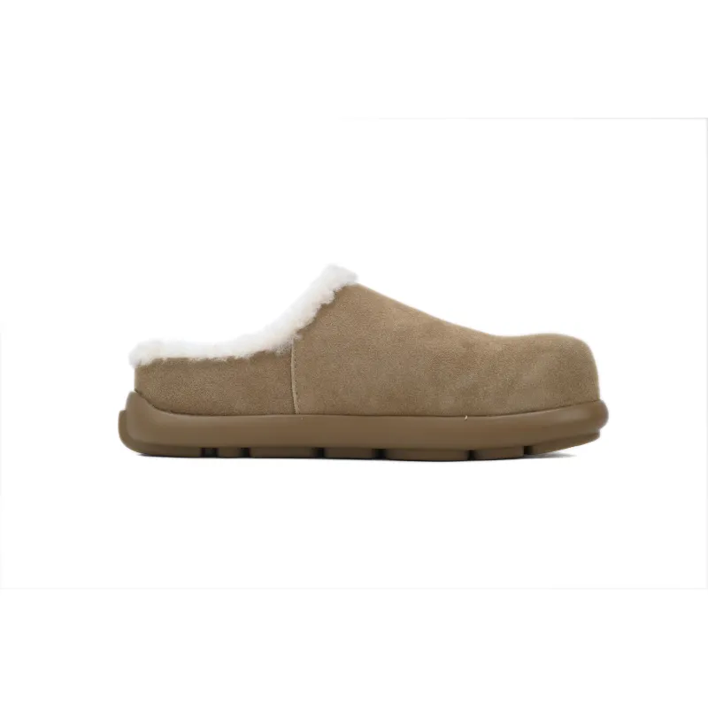 UGG 1155888 Maroon (color) 