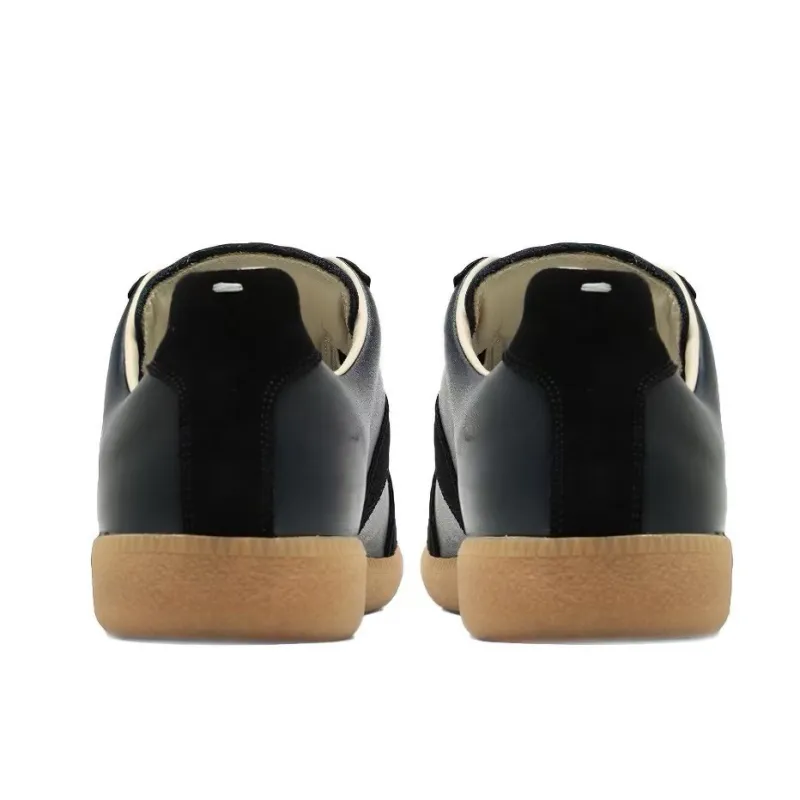  Maison Margiela Replica low-top leather sneakers Black S57WS0236P1895