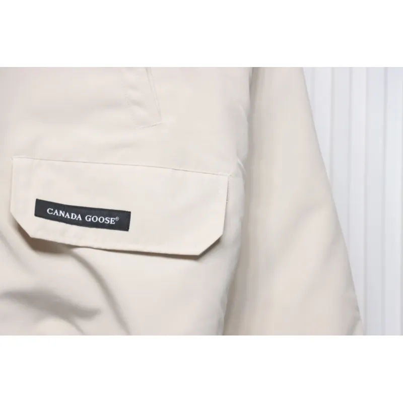 Canada Goose 01 Short Down Jacket
