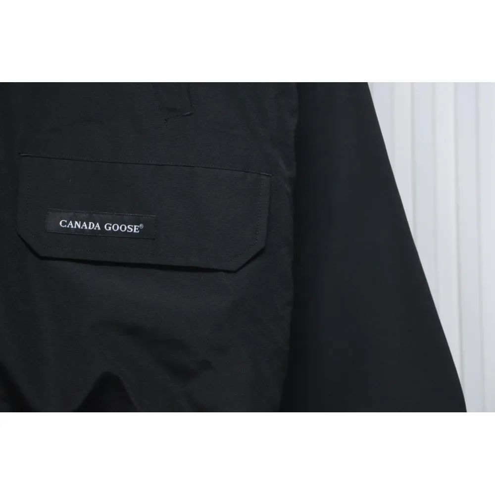 Canada Goose 01 Short Down Jacket Black