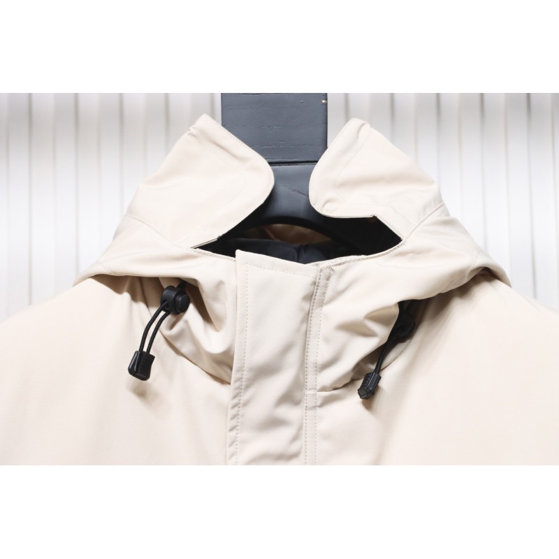 Canada Goose Down Jacket Beige
