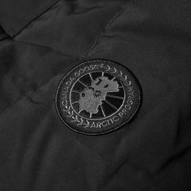 Canada Goose Black Label Wyndham Parka Black