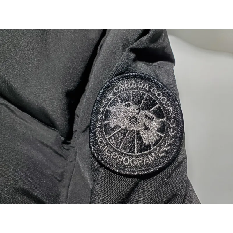 Canada Goose Black Label Wyndham Parka Black