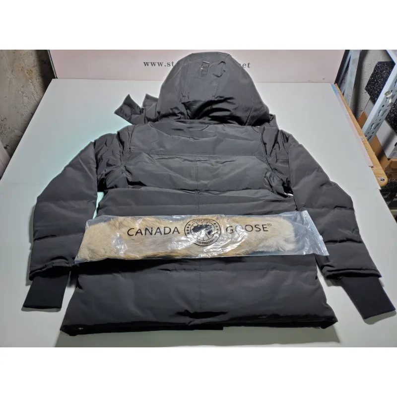 Canada Goose Black Label Wyndham Parka Black