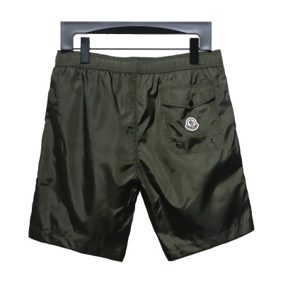 Moncler Classic Pocket Logo Woven Shorts Green 01