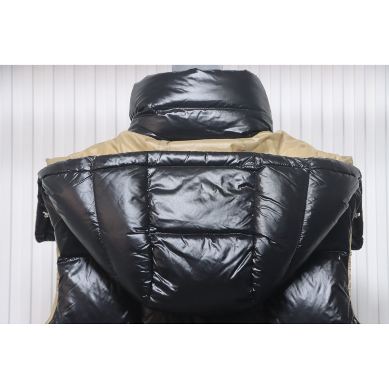 Moncler Luzule New Classic Short Down Detachable Hooded Vest