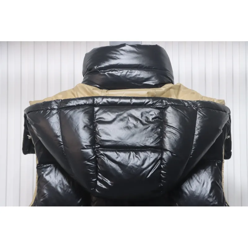 Moncler Luzule New Classic Short Down Detachable Hooded Vest