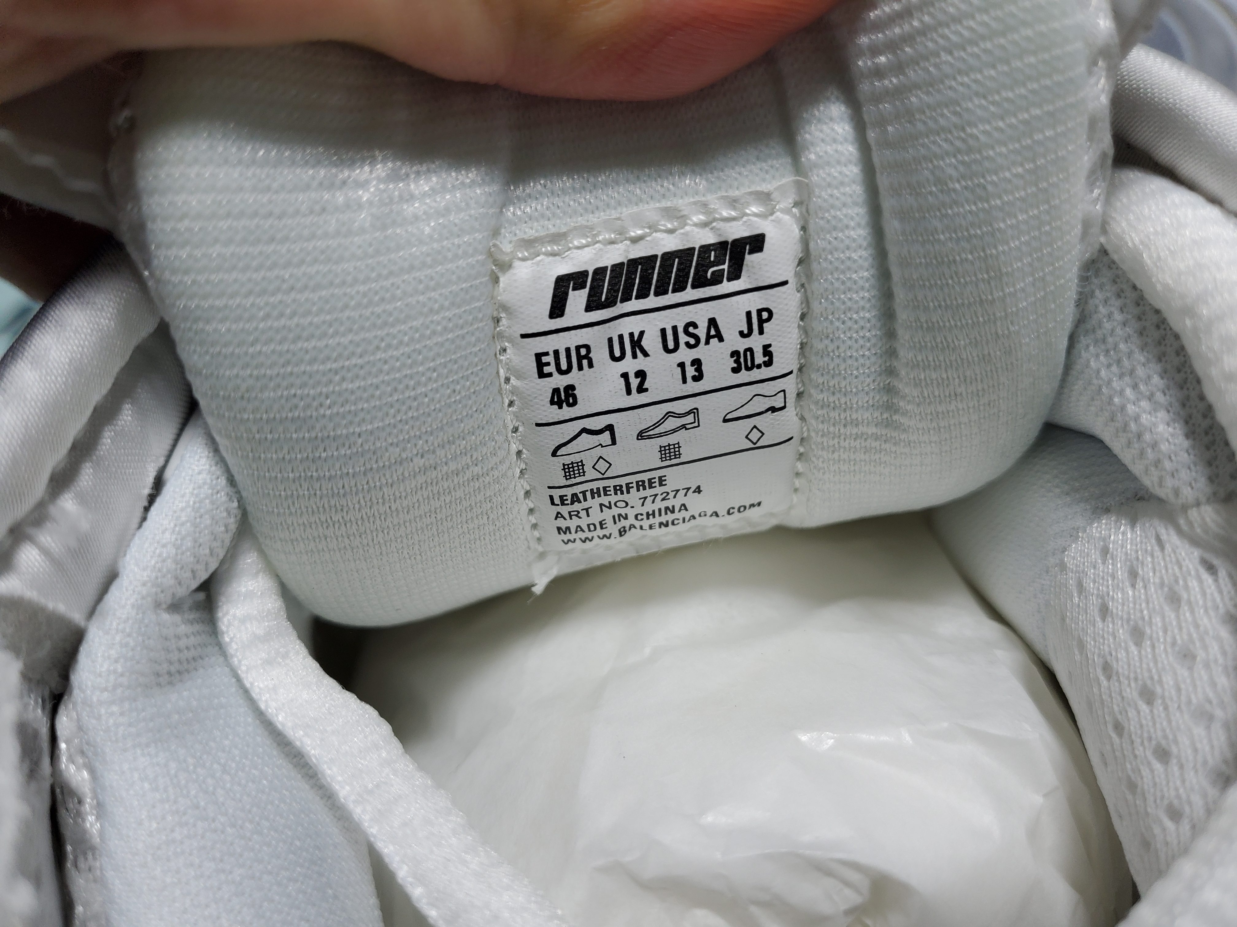 Balenciaga Runner Sneaker'Gradient -White Black'