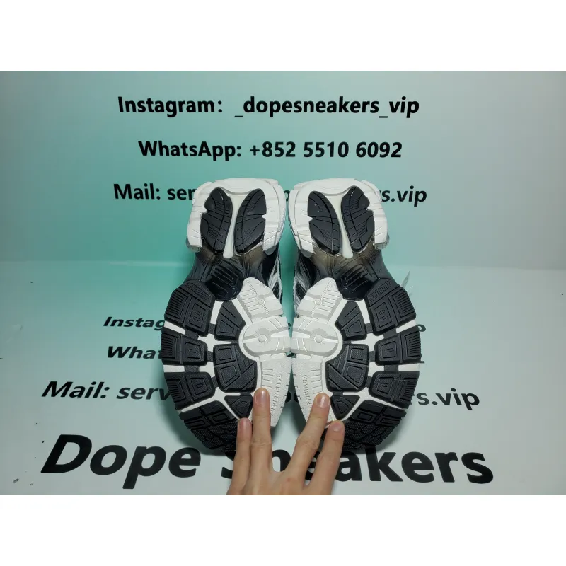 Balenciaga Runner Sneaker'Gradient -White Black' 