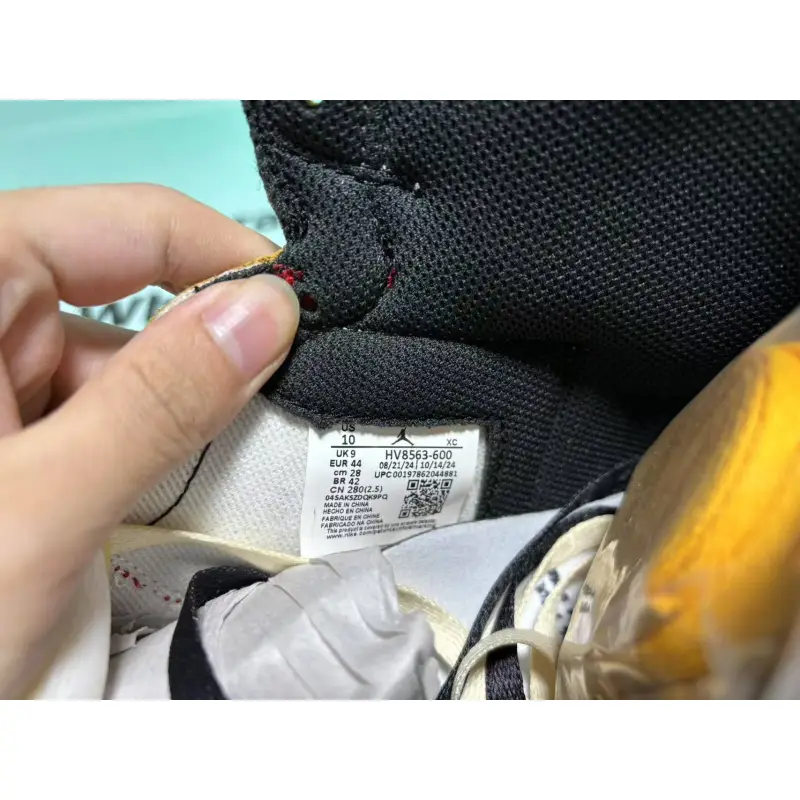Union LA x Air Jordan 1 Retro High OG SP 'Chicago Shadow'  HV8563-600