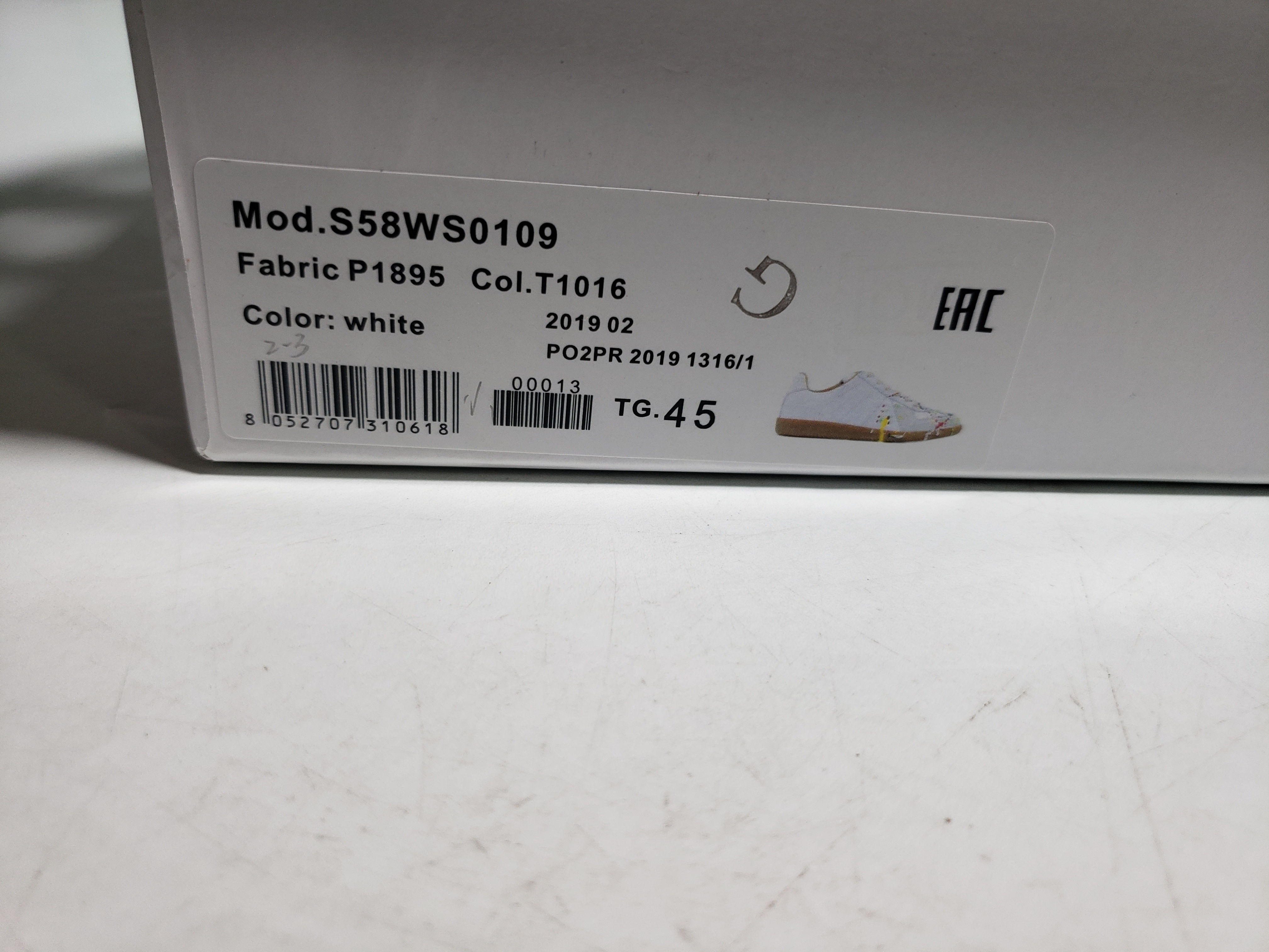 Maison Margiela White Paint Replica Sneakers POIZON240805818