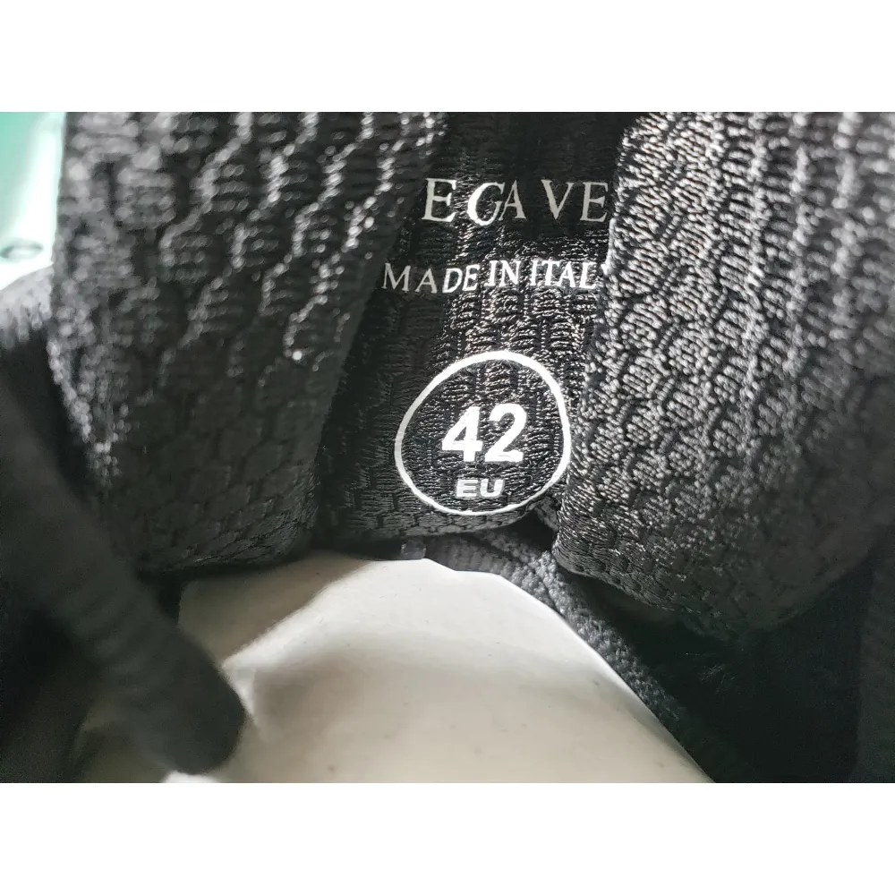 Bottega Veneta Orbit Black Reps