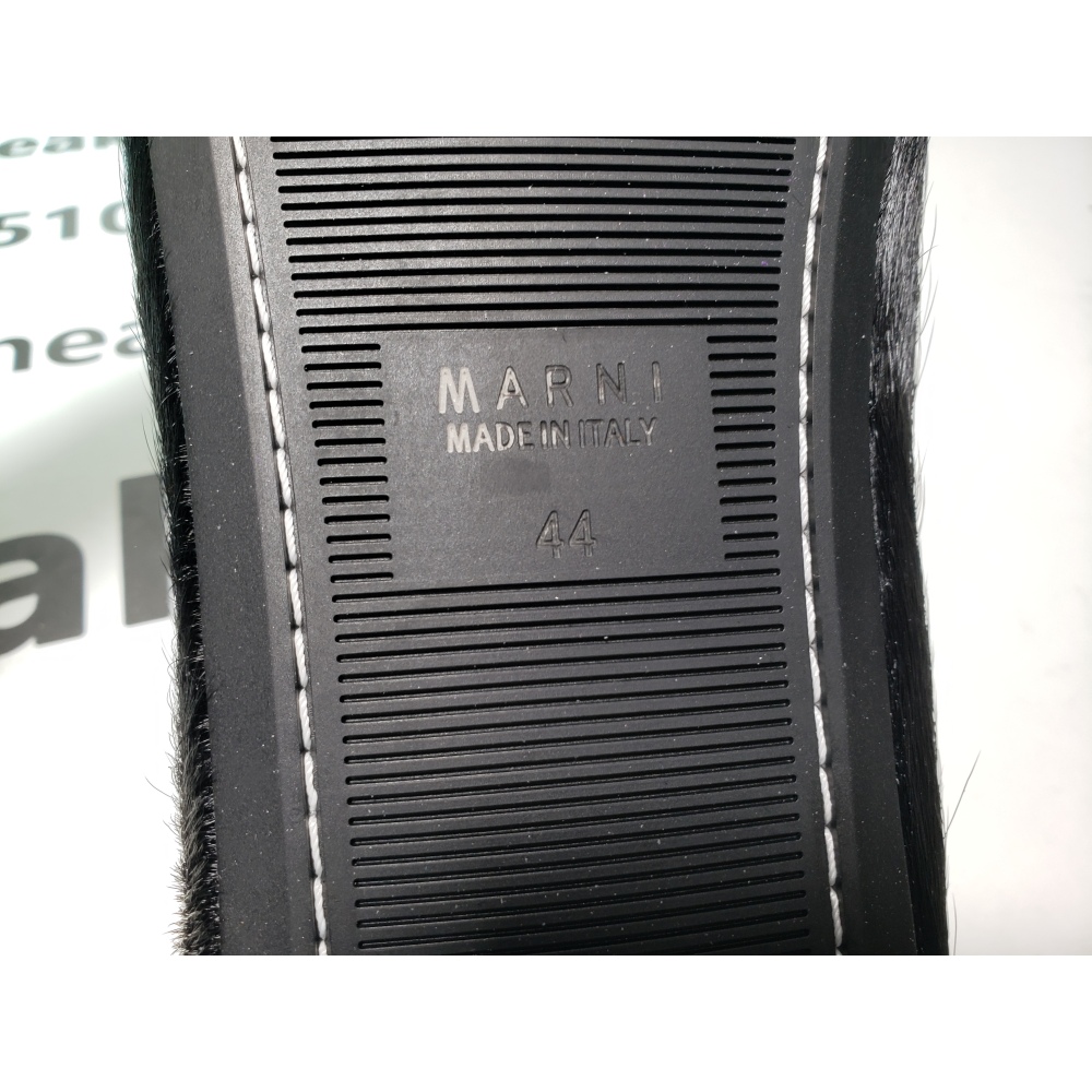Marni Long-hair Calfskin Fussbett Sabot Black SBMR000600P412200N99