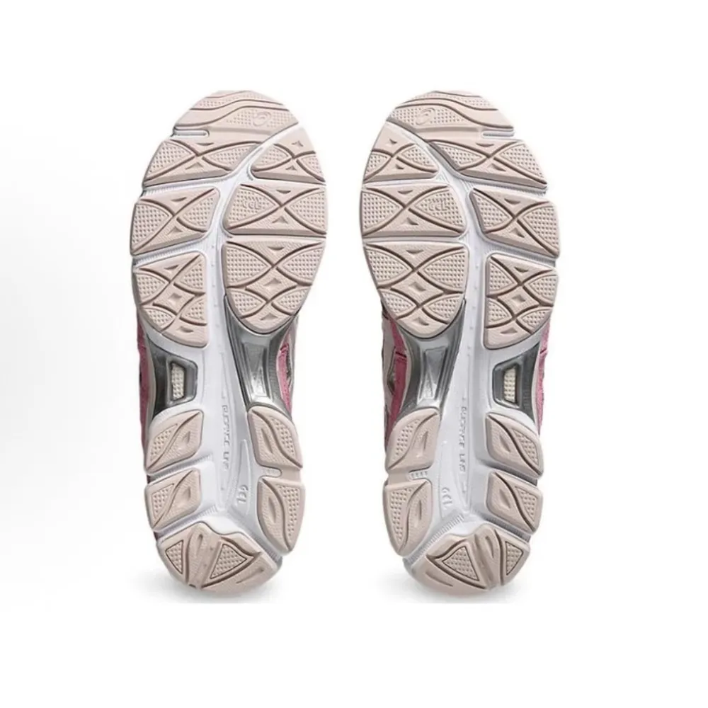   ASICS Gel-NYC Cream Mineral Beige Pink  1203A383-104