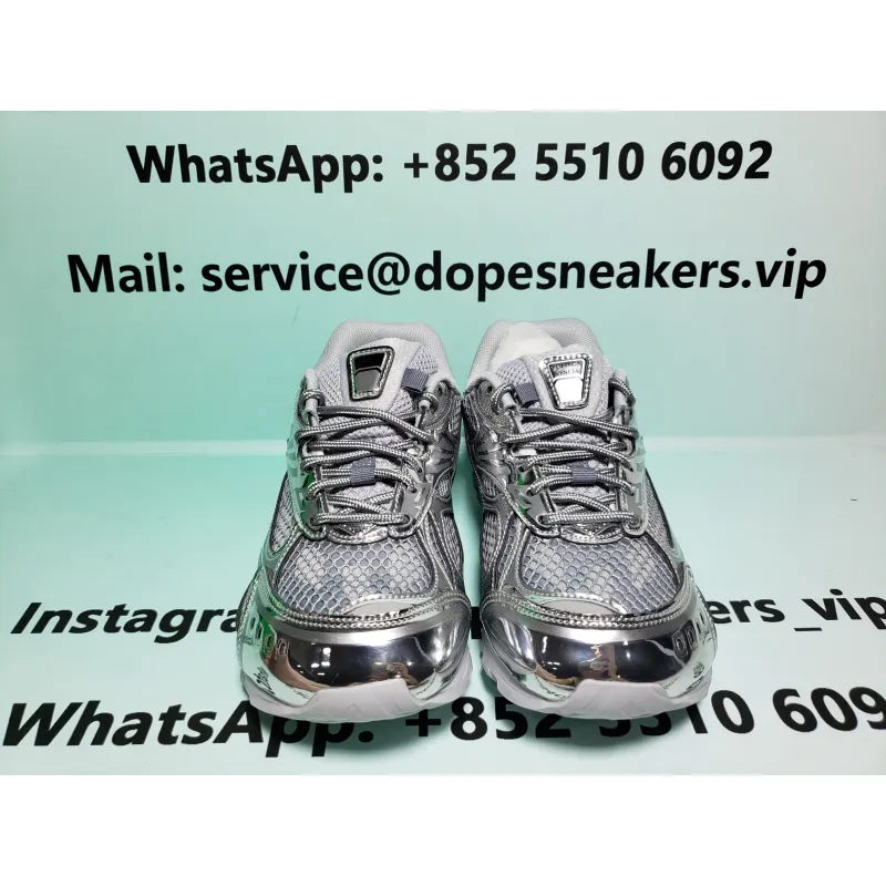 Bottega Veneta Orbit Silvery