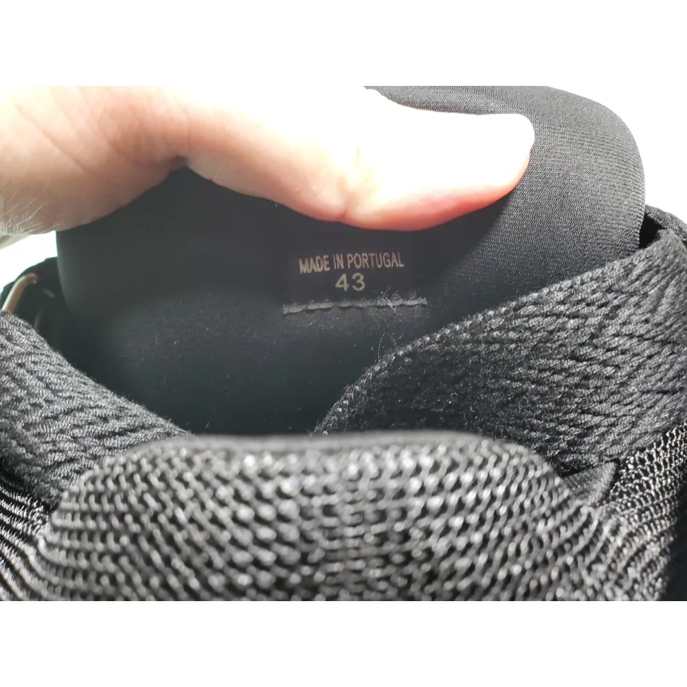 Lanvin Leather Curb Triple Black FU-SKDK12-DRAG-P25101047