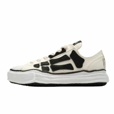 Maison Mihara Yasuhiro White AMFOSR1076-271 01