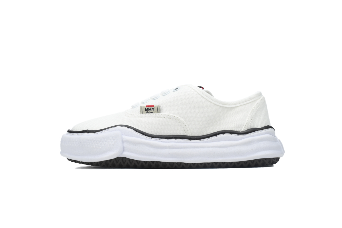 Mihara Yasuhiro White Black NO.716