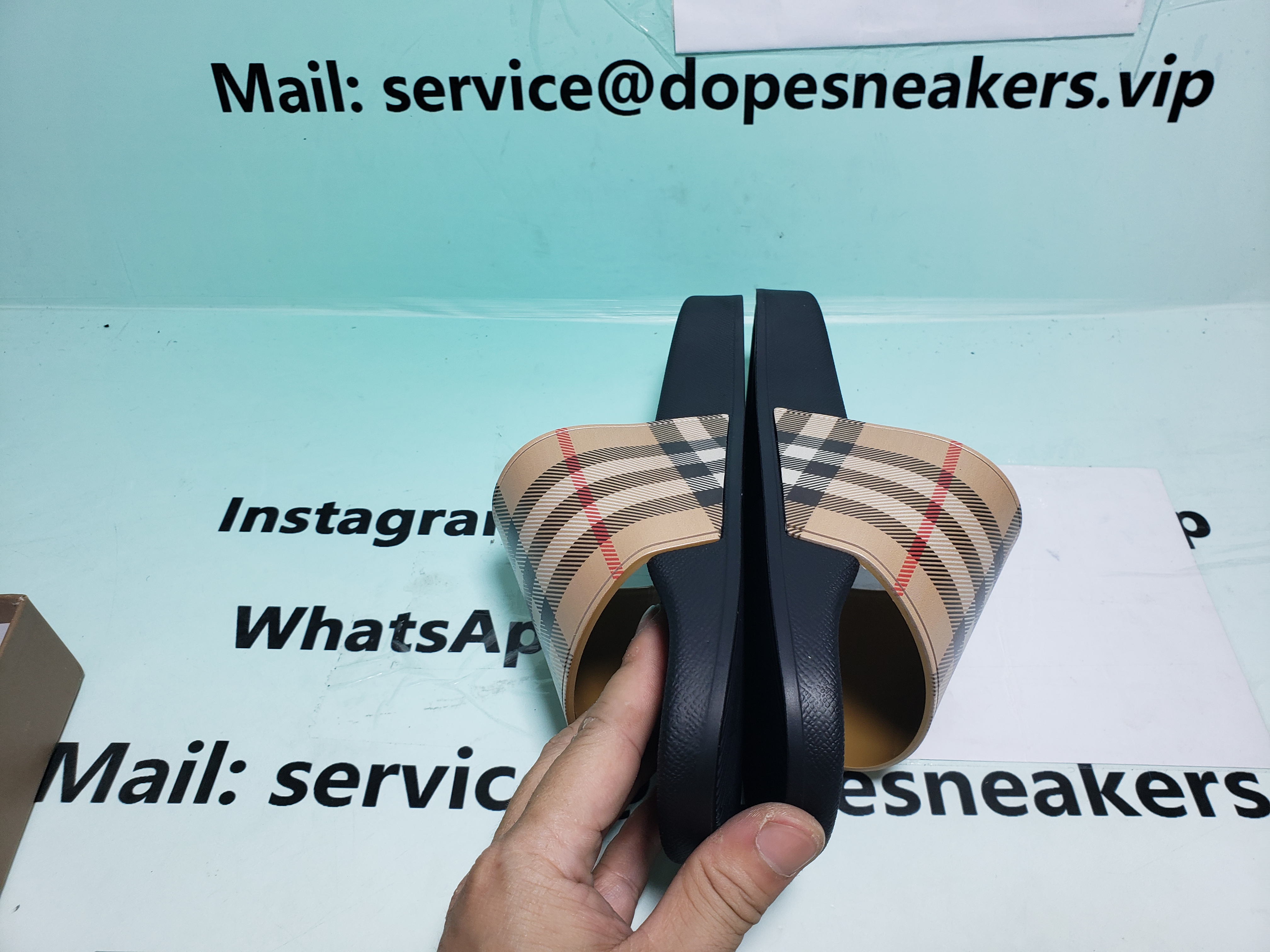 Burberry Slides Archive Beige