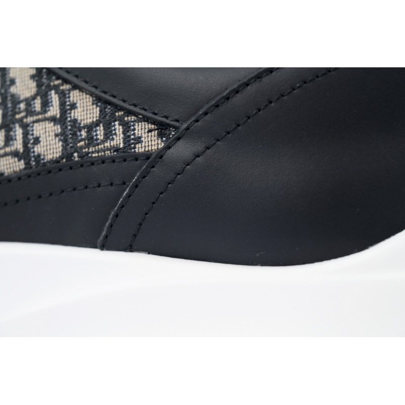 Dior B25 Runner Black Smooth Calfskin Oblique Jacquard 3SN299ZIR_H965