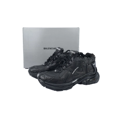 Under Armour x Balenciaga Runner Sneaker 'Black' 813793 WRUCU 1000 02