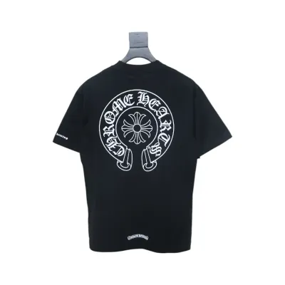 Chrome Hearts Horseshoe Logo Pocket T-Shirt Black 01