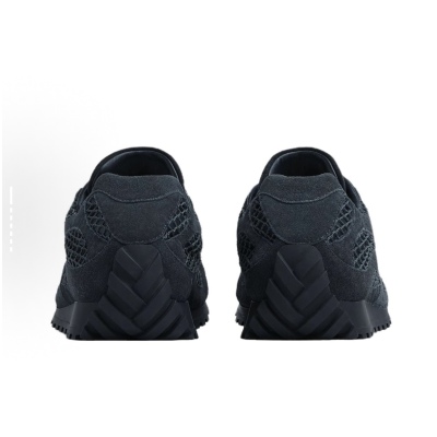 Bottega Veneta Orbit  Black Suede 02