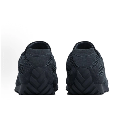 Bottega Veneta Orbit  Black Suede 02