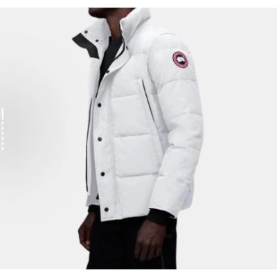 Canada Goose Red Label Wyndham Parka white 02