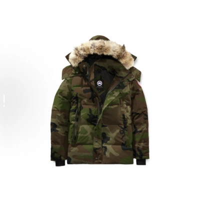 Canada Goose Red Label Wyndham Parka  Camouflage Color 01