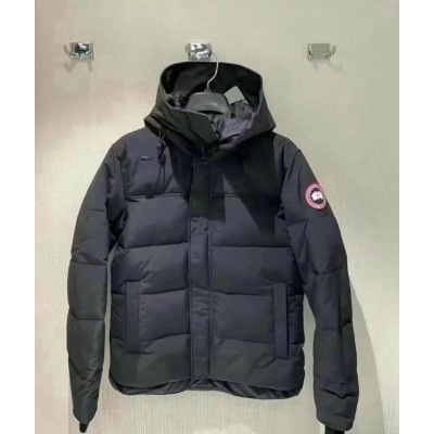 Canada Goose Down Jacket  Black 01