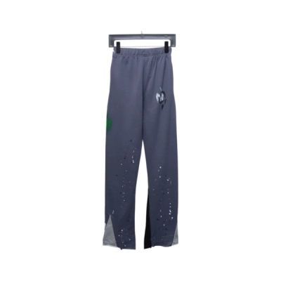 Gallery Dept Graffiti Splatter Sweatpants Dark Gray 02