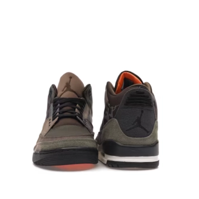 Air Jordan 3 Retro  Patchwork Camo 02