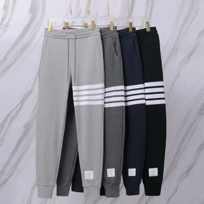 THOM BROWNE  Sweatpants 01