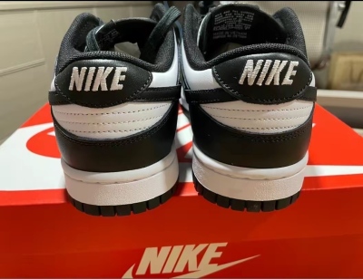 Nike Dunk Low Retro BLACK WHITE DD1391-100 review Valentine Jordan 02