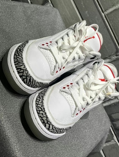 Air Jordan 3 Retro Free Throw Line White Cement  923096-101(2018) review Burgess Ingersoll