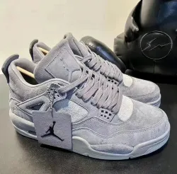 KAWS X Air Jordan 4 Retro 930155-003 review Melissa Effie