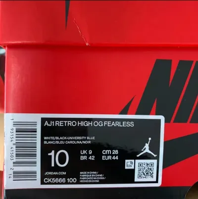 Air Jordan 1 Retro High Fearless UNC Chicago CK5666-100 review Athena Dalton 01