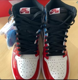 Air Jordan 1 Retro High Fearless UNC Chicago CK5666-100 review Athena Dalton 03
