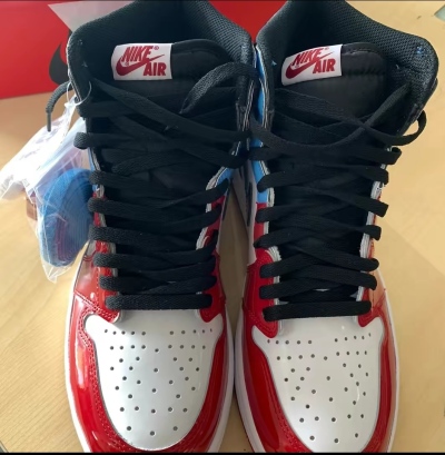 Air Jordan 1 Retro High Fearless UNC Chicago CK5666-100 review Athena Dalton 02