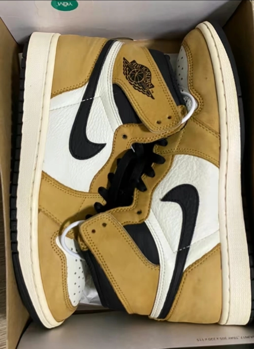 Air Jordan 1 Retro High Rookie of the Year 555088-700 review 
