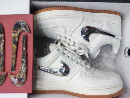 Travis Scott x Nike Air Force 1“White” AQ4211-100 review 
